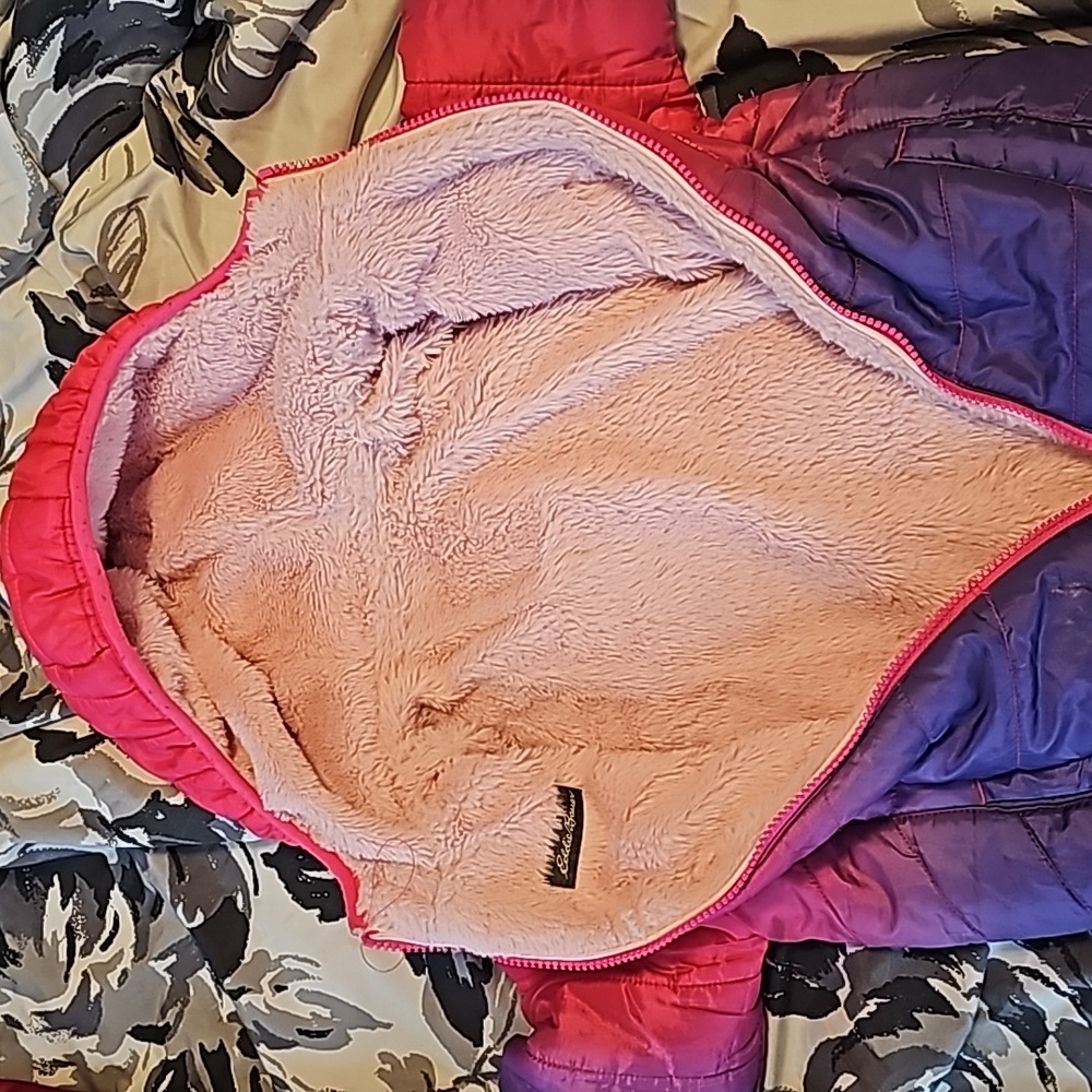 Eddie Bauer girls coat reversible - Picture 4 of 4